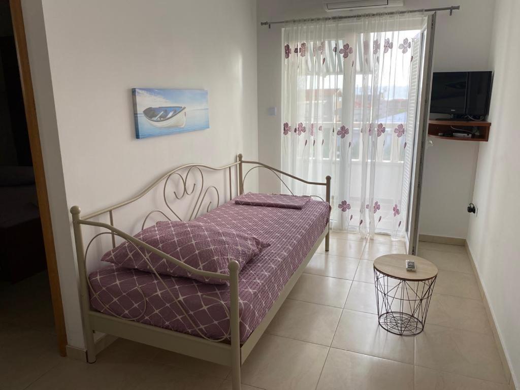 Apartmani Znaor Baska Voda Luaran gambar