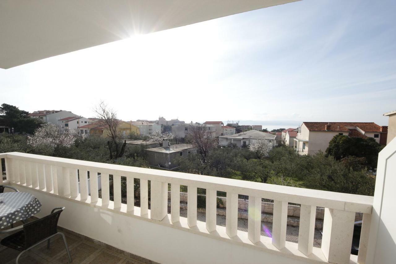 Apartmani Znaor Baska Voda Luaran gambar
